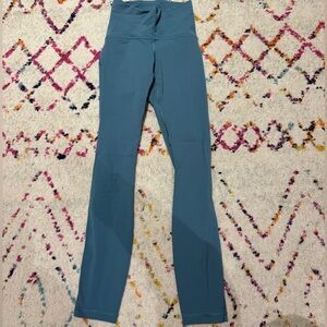 Lululemon High-Rise Leggings • Size 2 • Teal/Blue